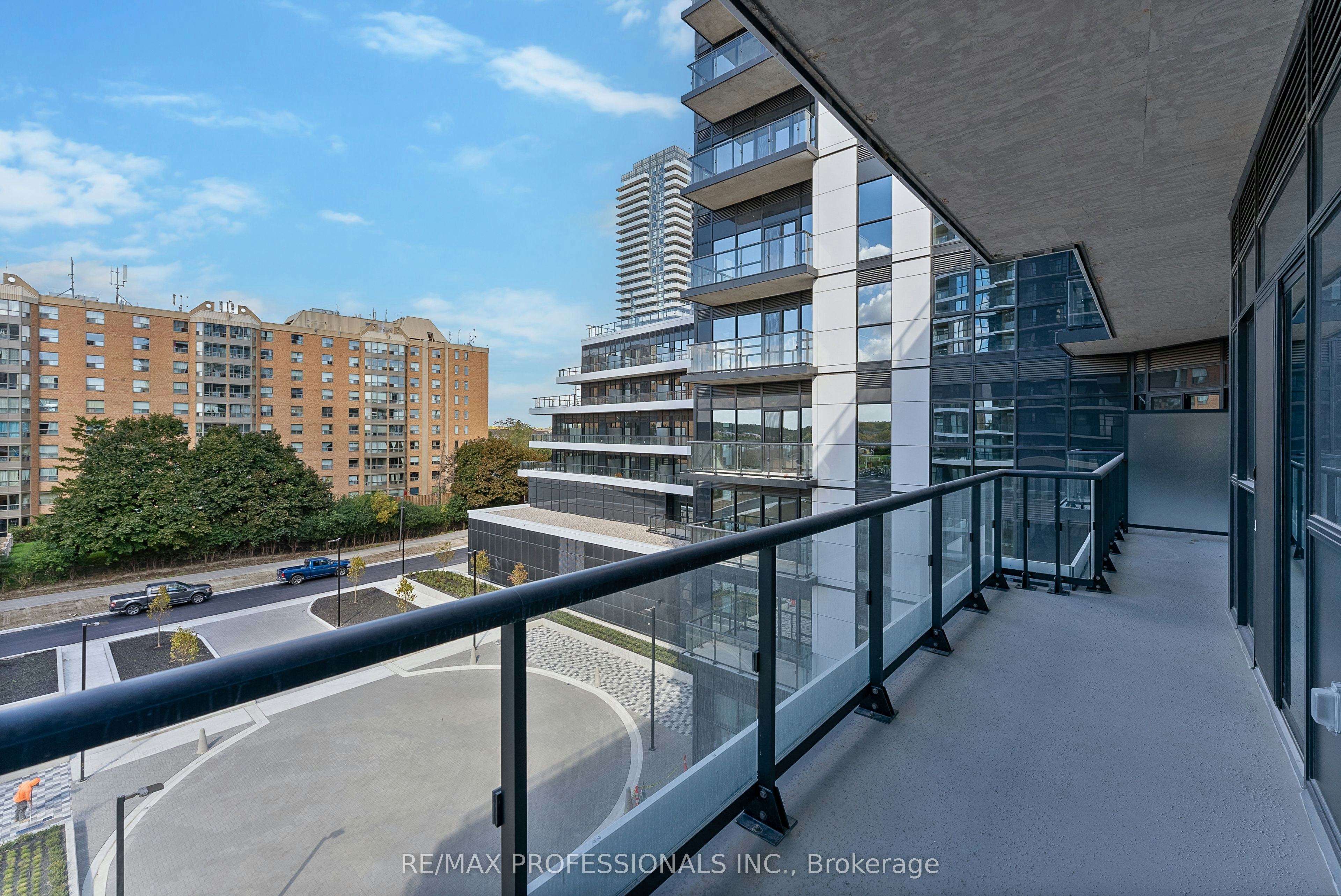 410-15 Watergarden Drive, Mississauga, ON, L5R 0H4 - 36