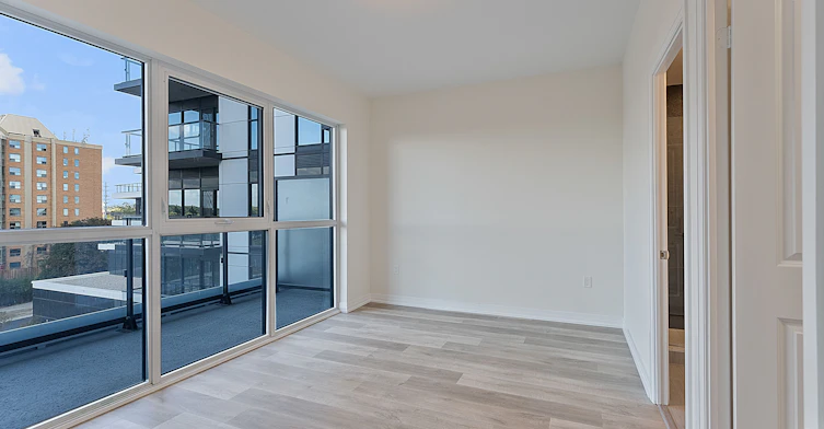 410-15 Watergarden Drive, Mississauga, ON, L5R 0H4 - 24