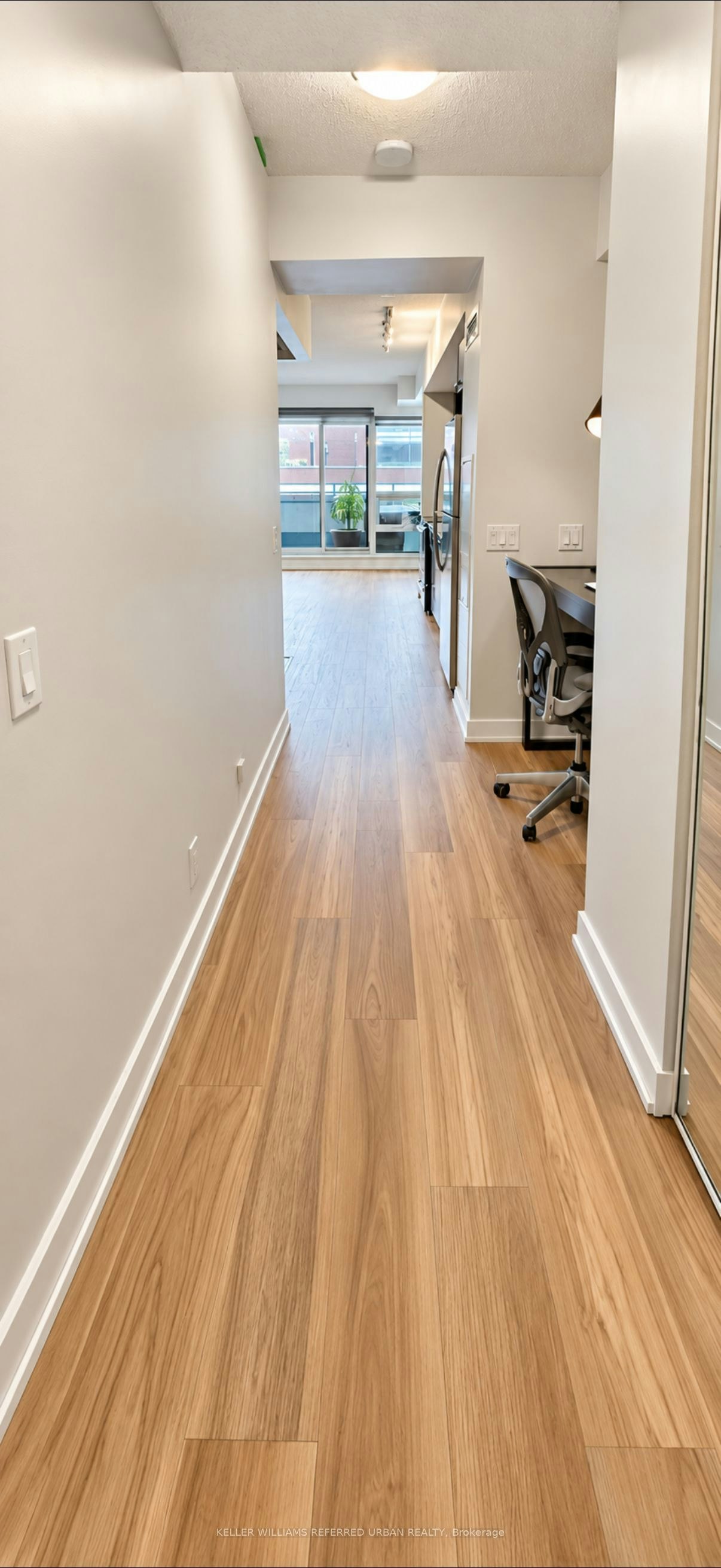 2220 Lakeshore Boulevard, Toronto, ON, M8V 0C1 - 2