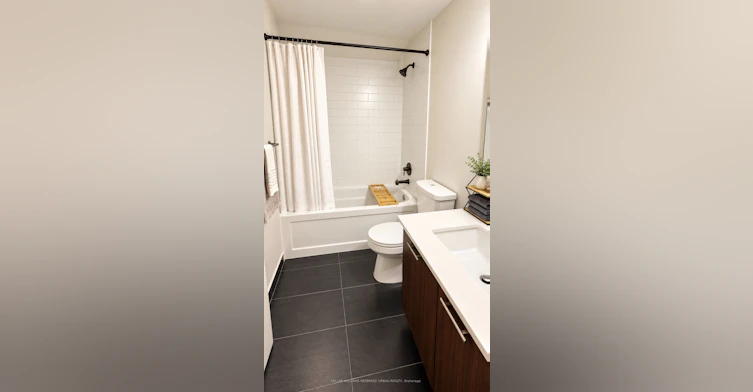 2220 Lakeshore Boulevard, Toronto, ON, M8V 0C1 - 10