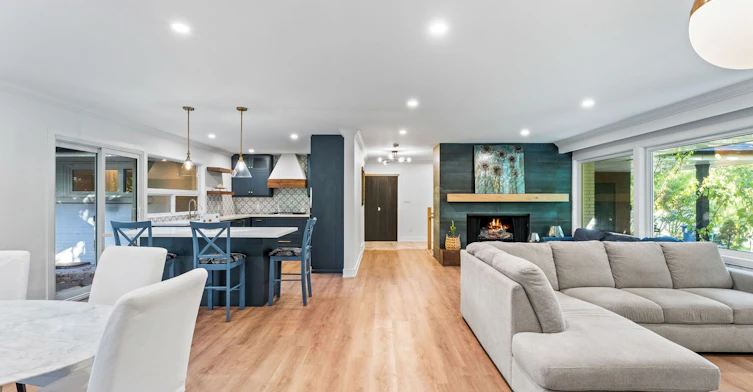 1620 Islington Avenue, Toronto, ON, M9A 3M6 - 4