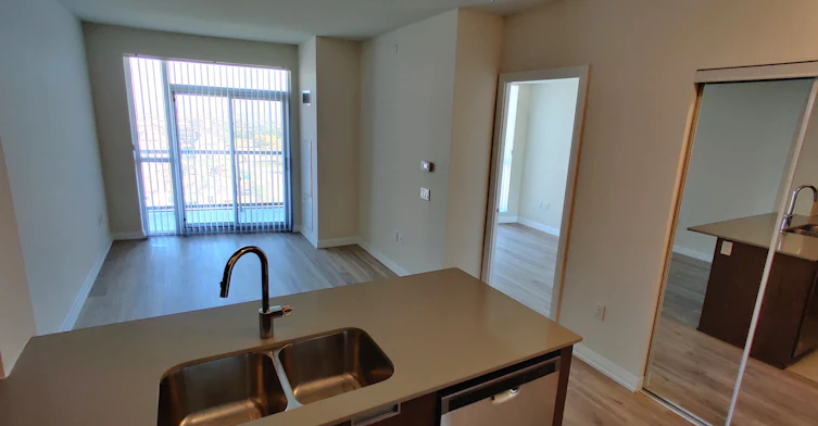 1012-35 Watergarden Drive, Mississauga, ON, L5R 0G8 - 8