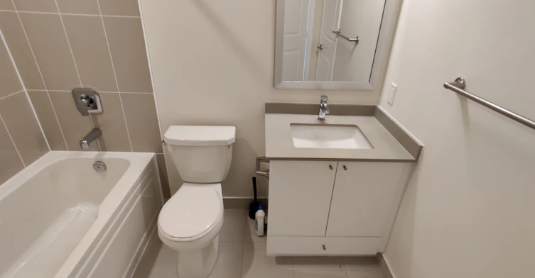 1012-35 Watergarden Drive, Mississauga, ON, L5R 0G8 - 14