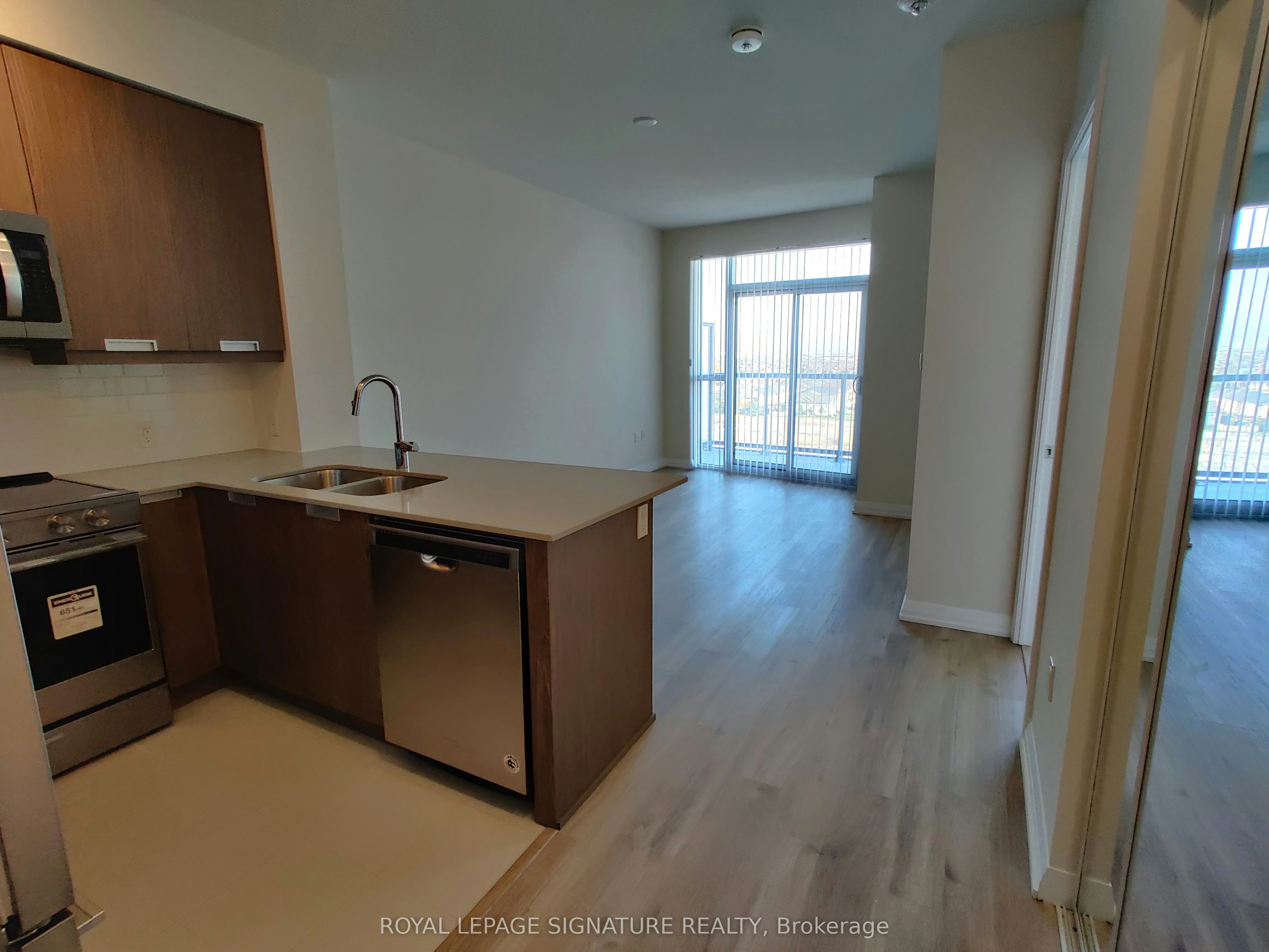 1012-35 Watergarden Drive, Mississauga, ON, L5R 0G8 - 6
