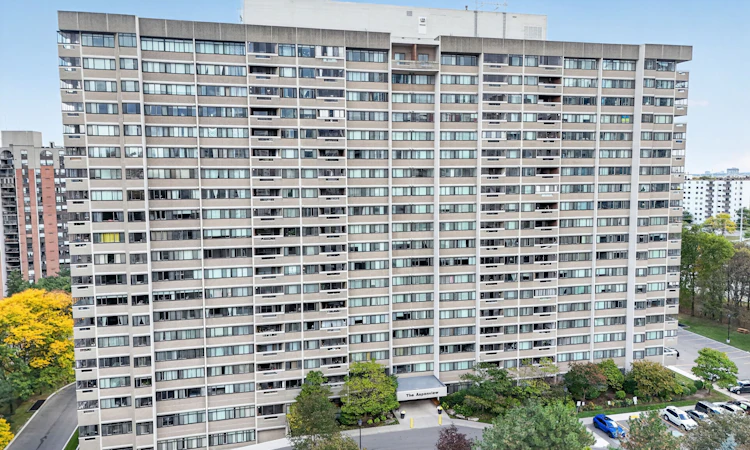 610-50 Elm Drive E
