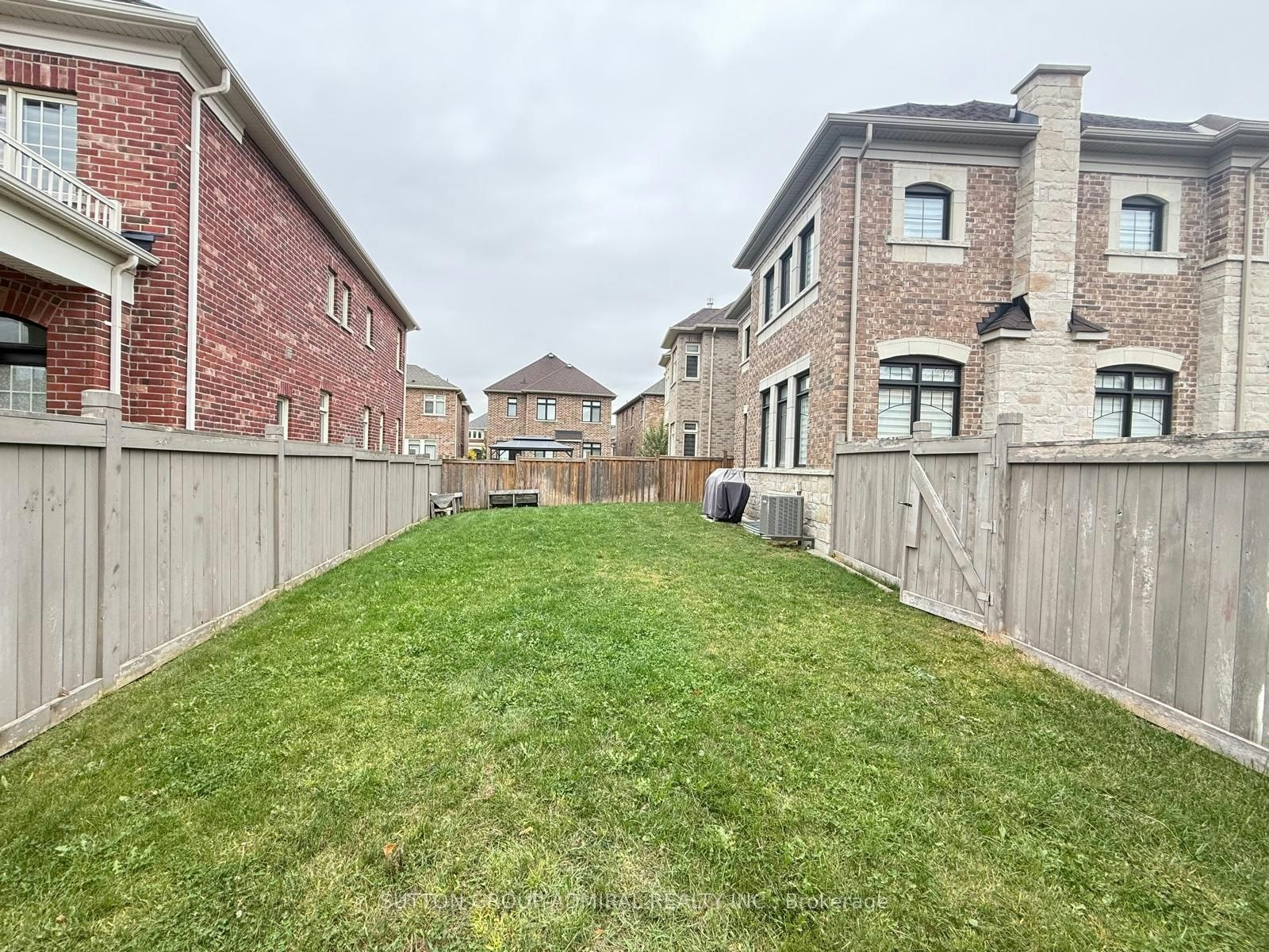 33 Elysian Fields Circle, Brampton, ON, L6Y 6E8 - 35