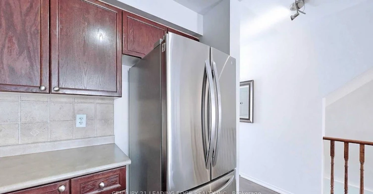 30-5050 Intrepid Drive, Mississauga, ON, L5M 0E5 - 5