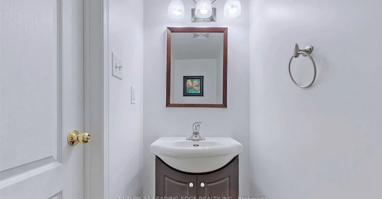 30-5050 Intrepid Drive, Mississauga, ON, L5M 0E5 - 3
