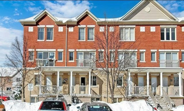 30-5050 Intrepid Drive, Mississauga, ON, L5M 0E5