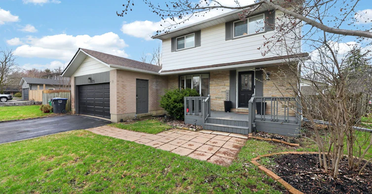 172 Ellwood Drive E, Caledon, ON, L7E 1Z1 - 2
