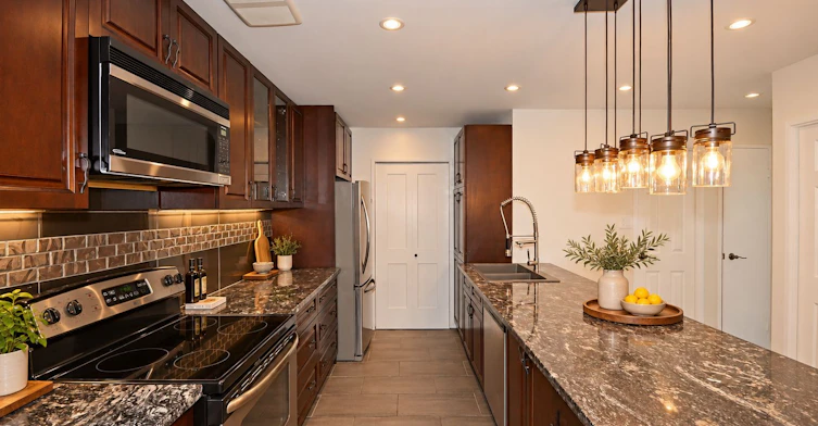 2302-370 Dixon Road, Toronto, ON, M9R 1T2 - 2
