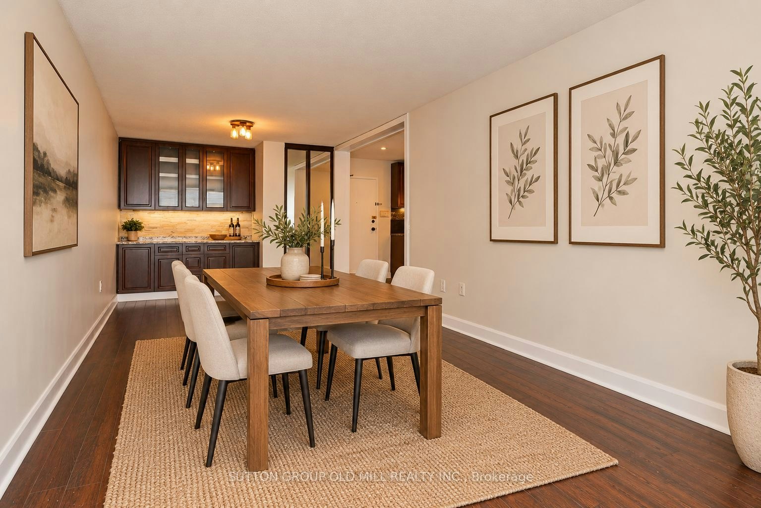 2302-370 Dixon Road, Toronto, ON, M9R 1T2 - 4