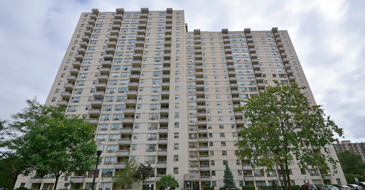 2302-370 Dixon Road, Toronto, ON, M9R 1T2