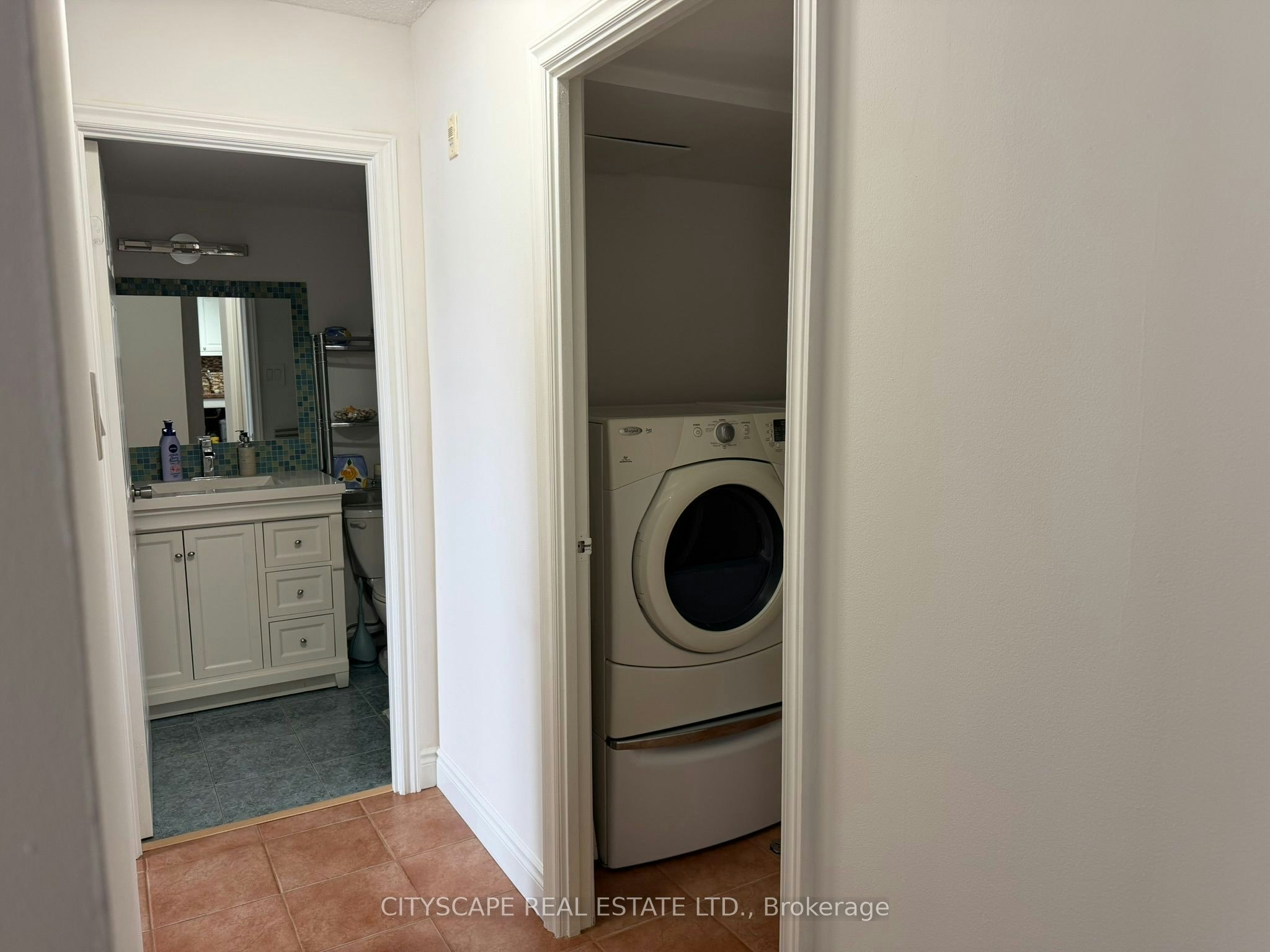 507-355 Rathburn Road E, Mississauga, ON, L4Z 1H4 - 12