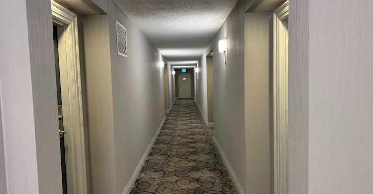 507-355 Rathburn Road E, Mississauga, ON, L4Z 1H4 - 3