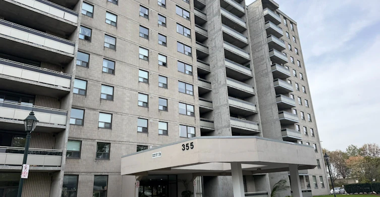 507-355 Rathburn Road E, Mississauga, ON, L4Z 1H4