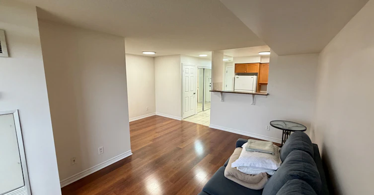 1630-700 Humberwood Boulevard, Toronto, ON, M9W 7J4 - 9