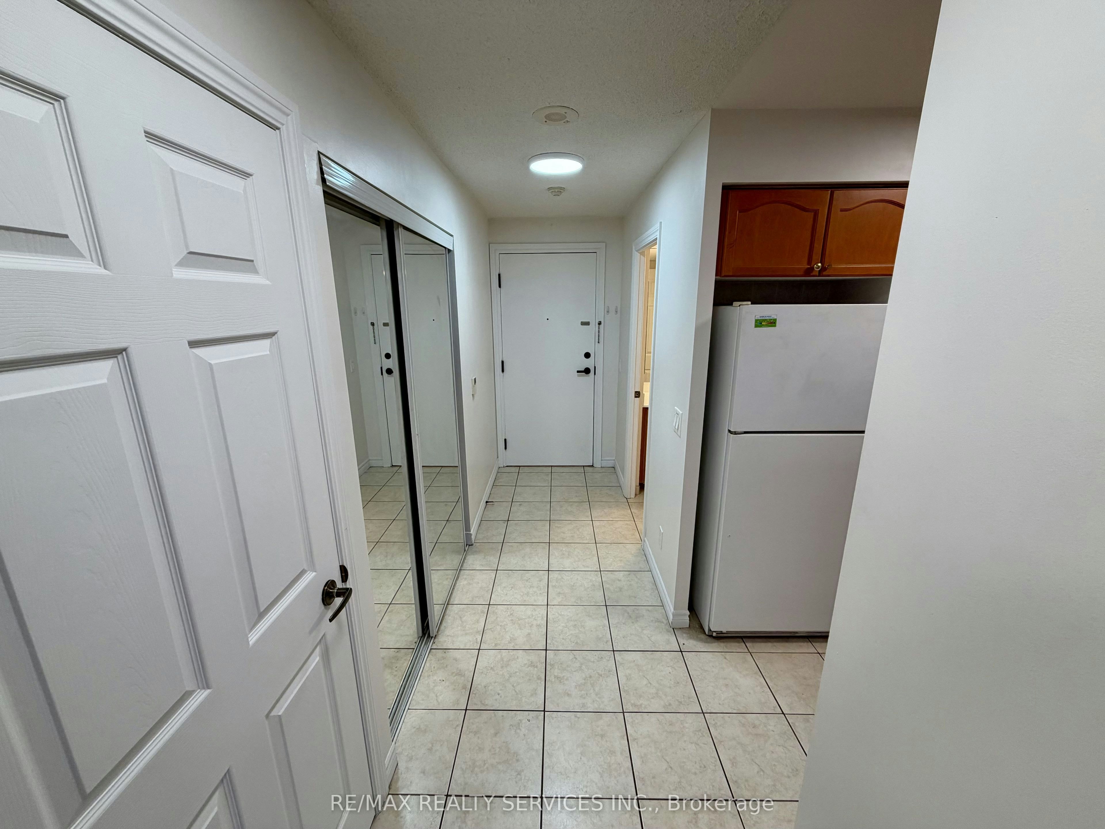 1630-700 Humberwood Boulevard, Toronto, ON, M9W 7J4 - 3