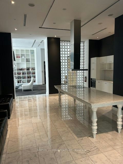 2111-90 Parklawn Road, Toronto, ON, M8Y 0B6 - 22