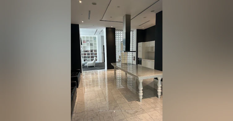 2111-90 Parklawn Road, Toronto, ON, M8Y 0B6 - 22