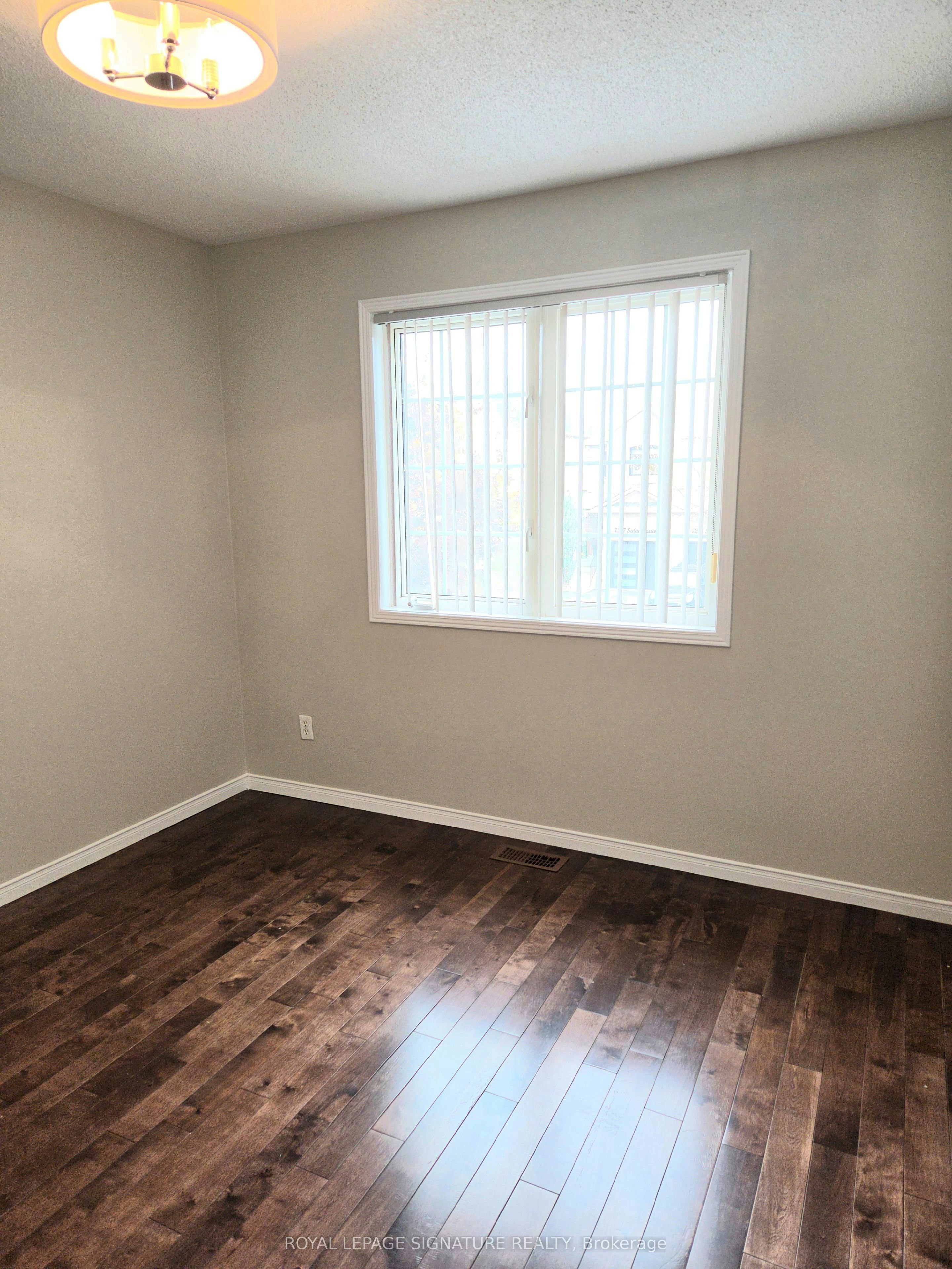 7212 Sedan Square, Mississauga, ON, L5W 1K3 - 9
