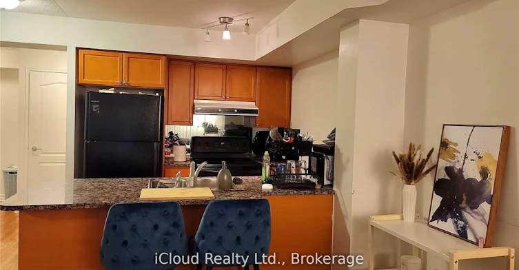 1304-33 Elm Drive, Mississauga, ON, L5B 4M2 - 4