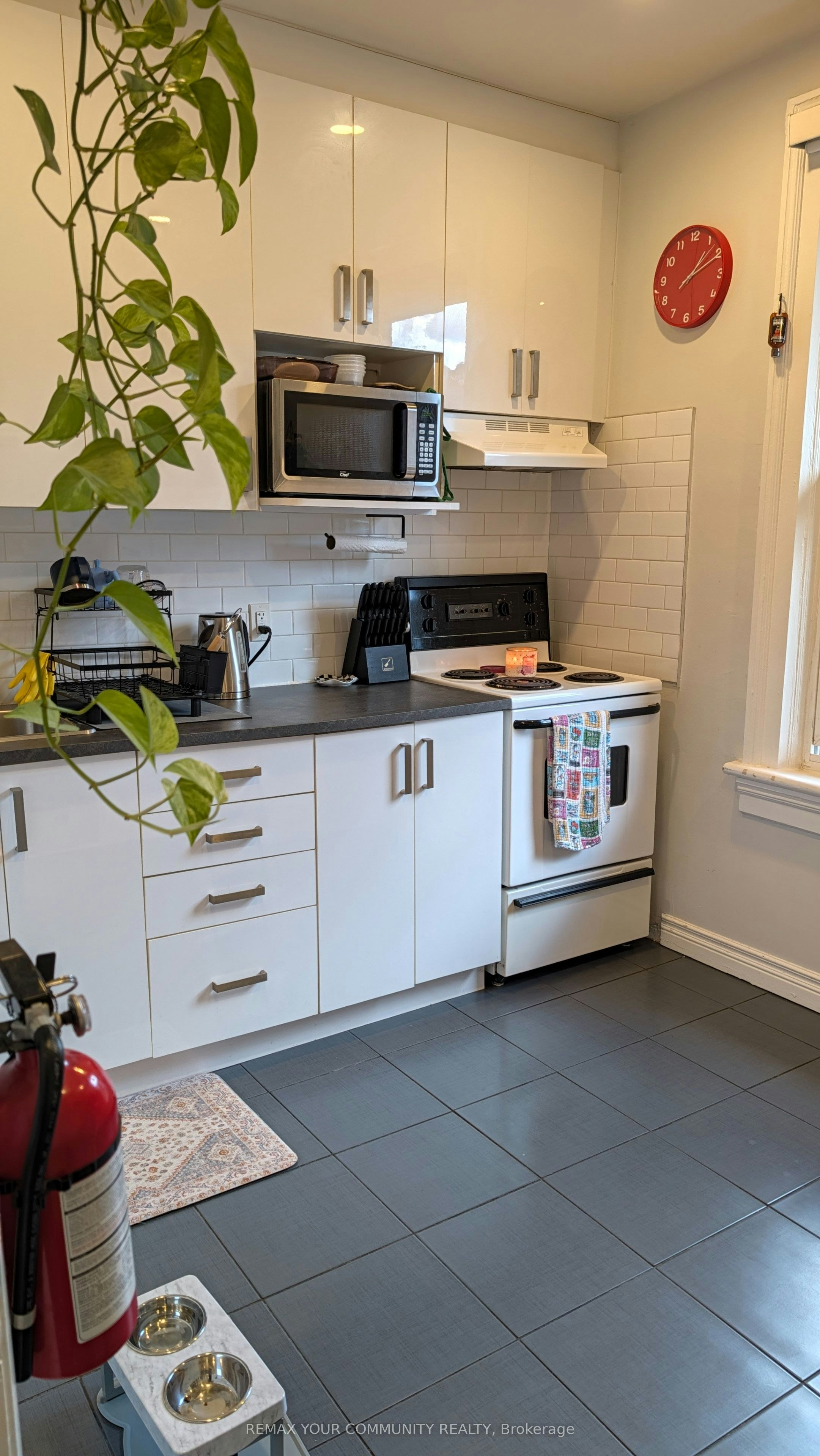 Unit 3-59 Gwynne Avenue, Toronto, ON, M6K 2C5 - 3