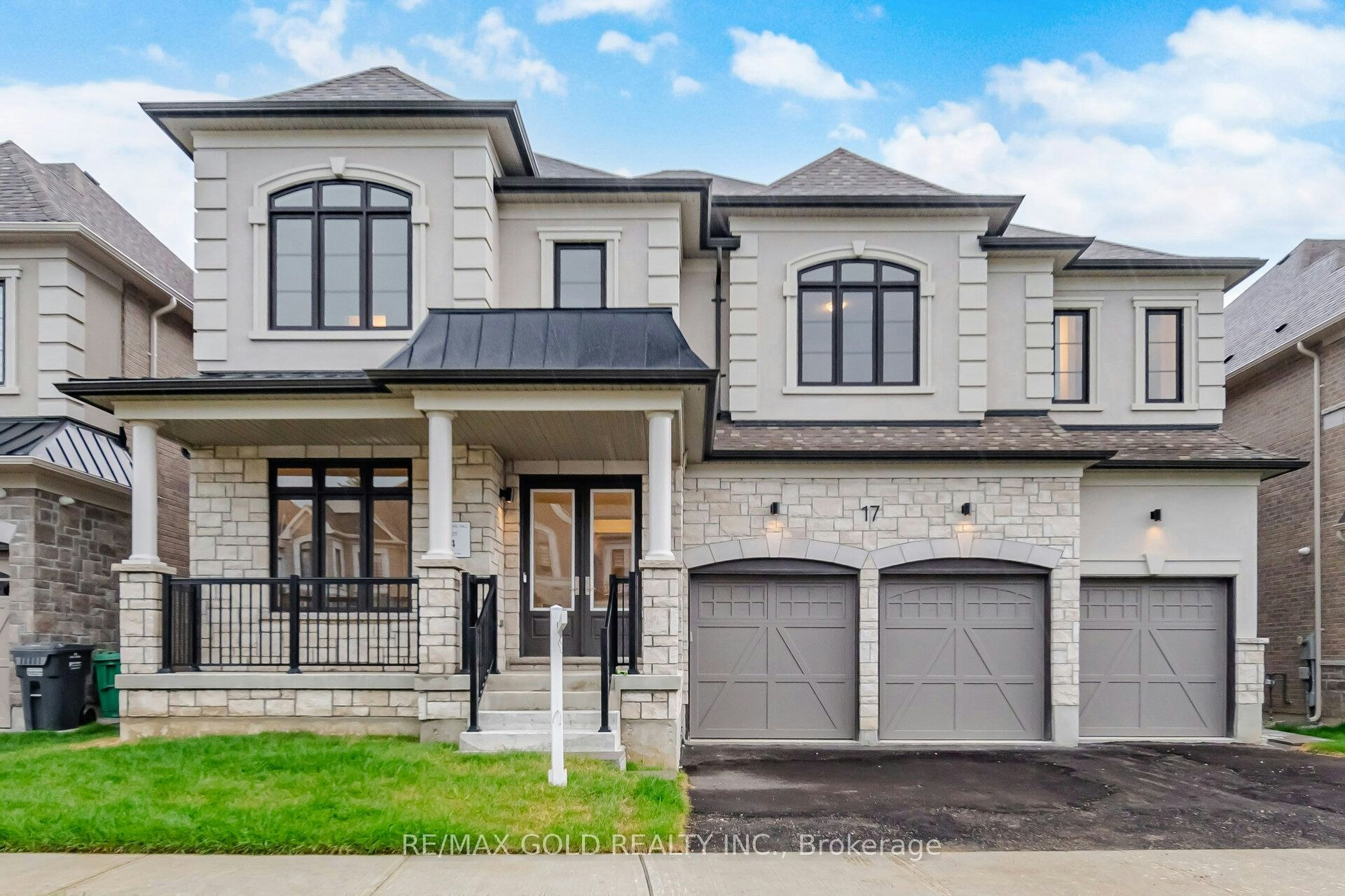 17 Mosswood Trail, Brampton, ON, L6P 4E7