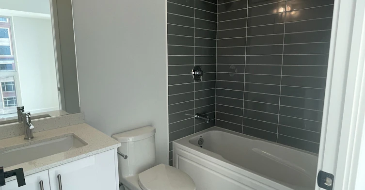 605-2333 Khalsa Gate, Oakville, ON, L6M 5R6 - 9