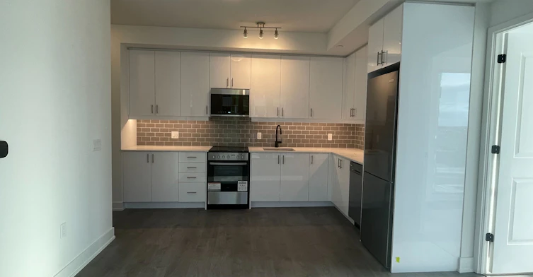 605-2333 Khalsa Gate, Oakville, ON, L6M 5R6 - 4