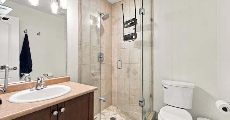 38 Bell Manor Drive, Toronto, ON, M8Y 0A4 - 21