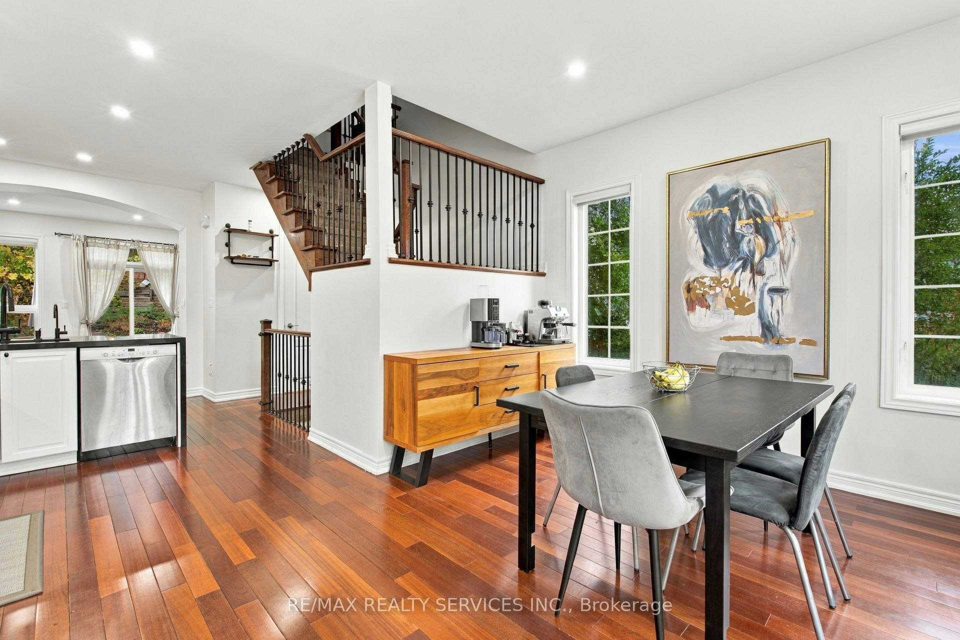 38 Bell Manor Drive, Toronto, ON, M8Y 0A4 - 14