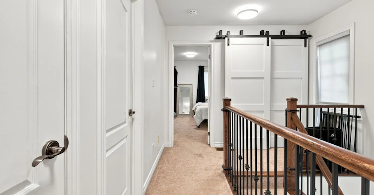 38 Bell Manor Drive, Toronto, ON, M8Y 0A4 - 17