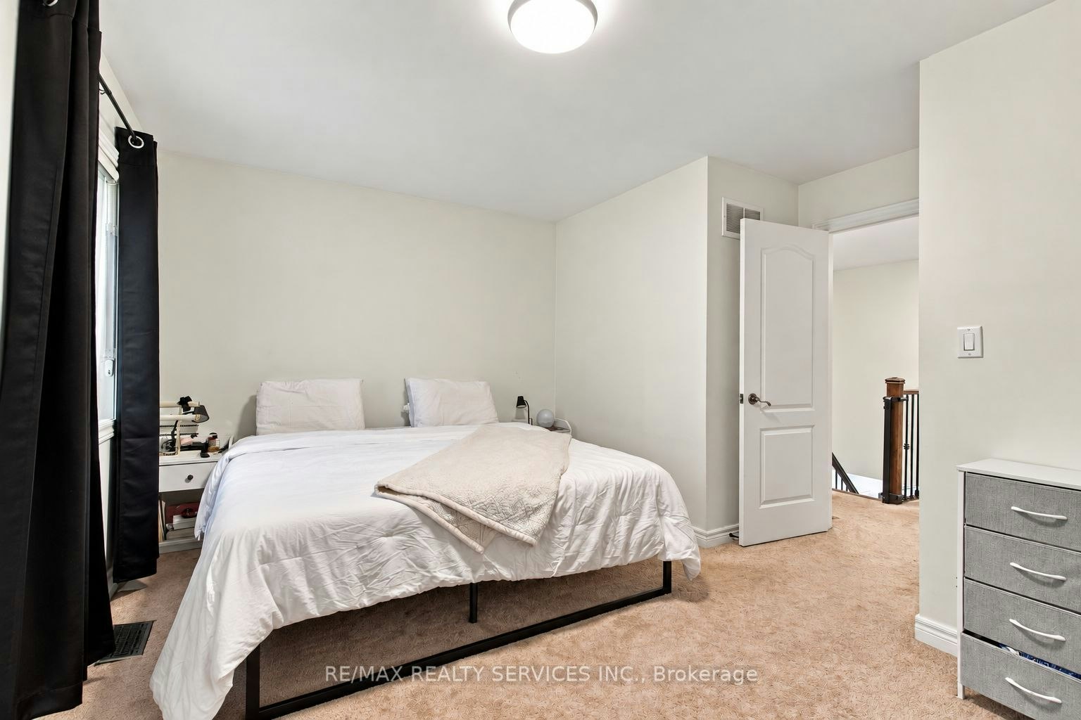 38 Bell Manor Drive, Toronto, ON, M8Y 0A4 - 20
