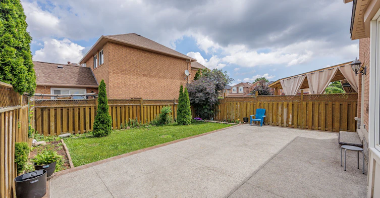 7339 Black Walnut Trail, Mississauga, ON, L5N 7M3 - 32