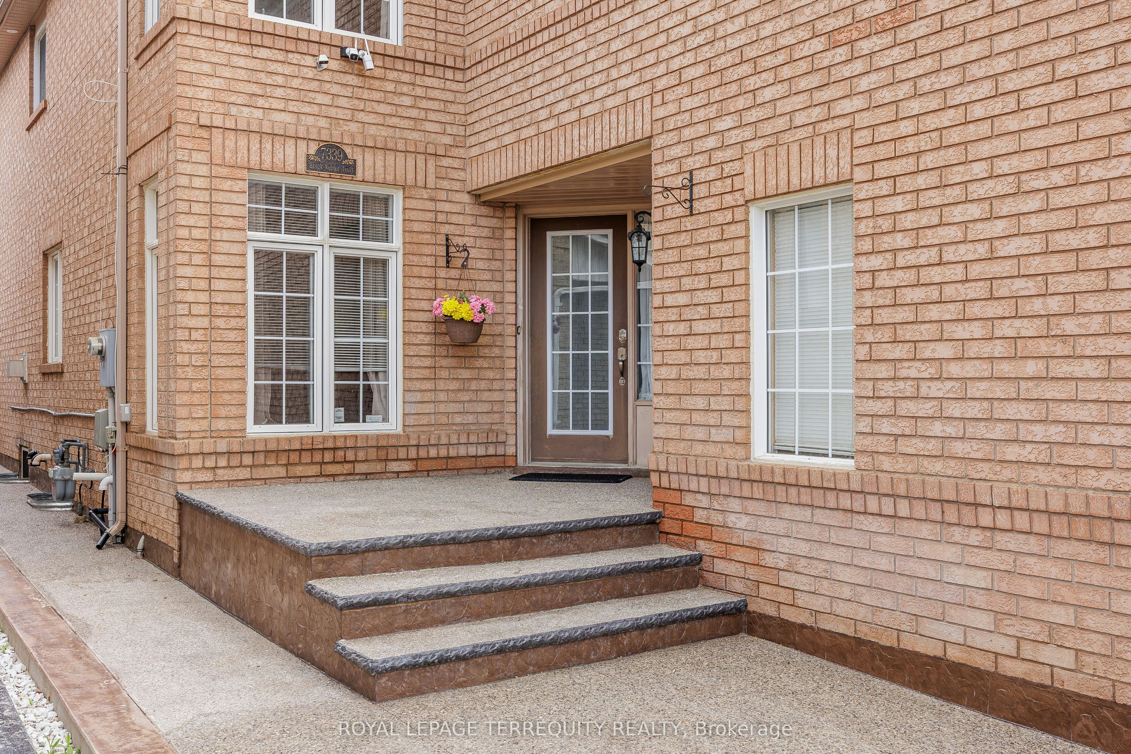 7339 Black Walnut Trail, Mississauga, ON, L5N 7M3 - 42
