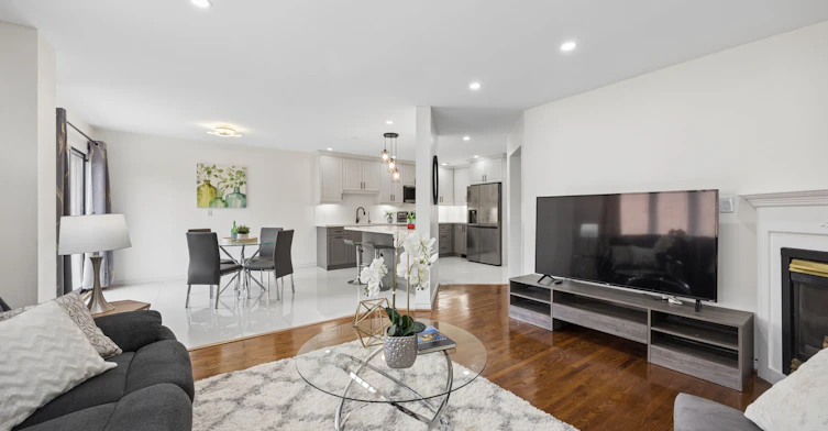 7339 Black Walnut Trail, Mississauga, ON, L5N 7M3 - 9