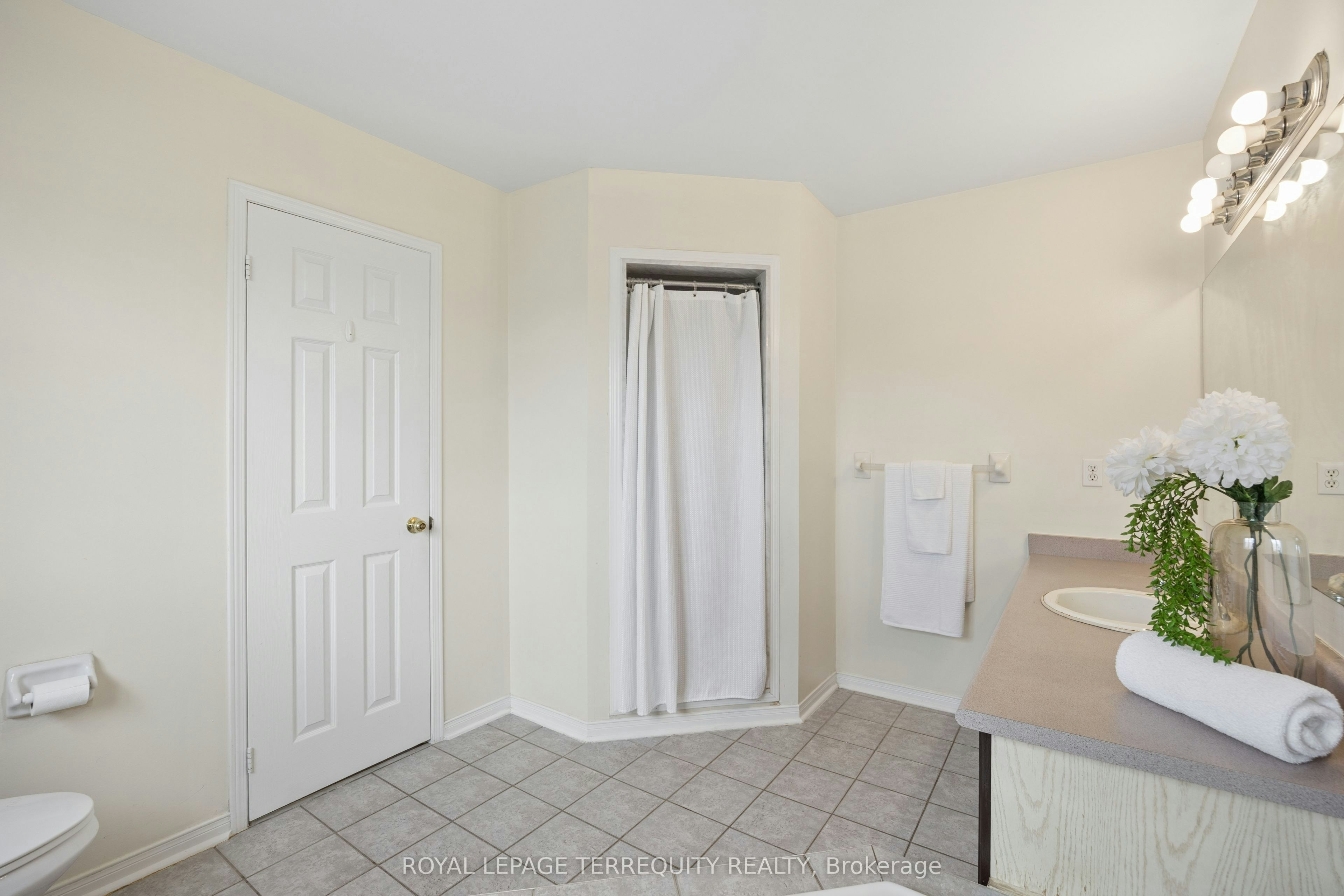 7339 Black Walnut Trail, Mississauga, ON, L5N 7M3 - 27