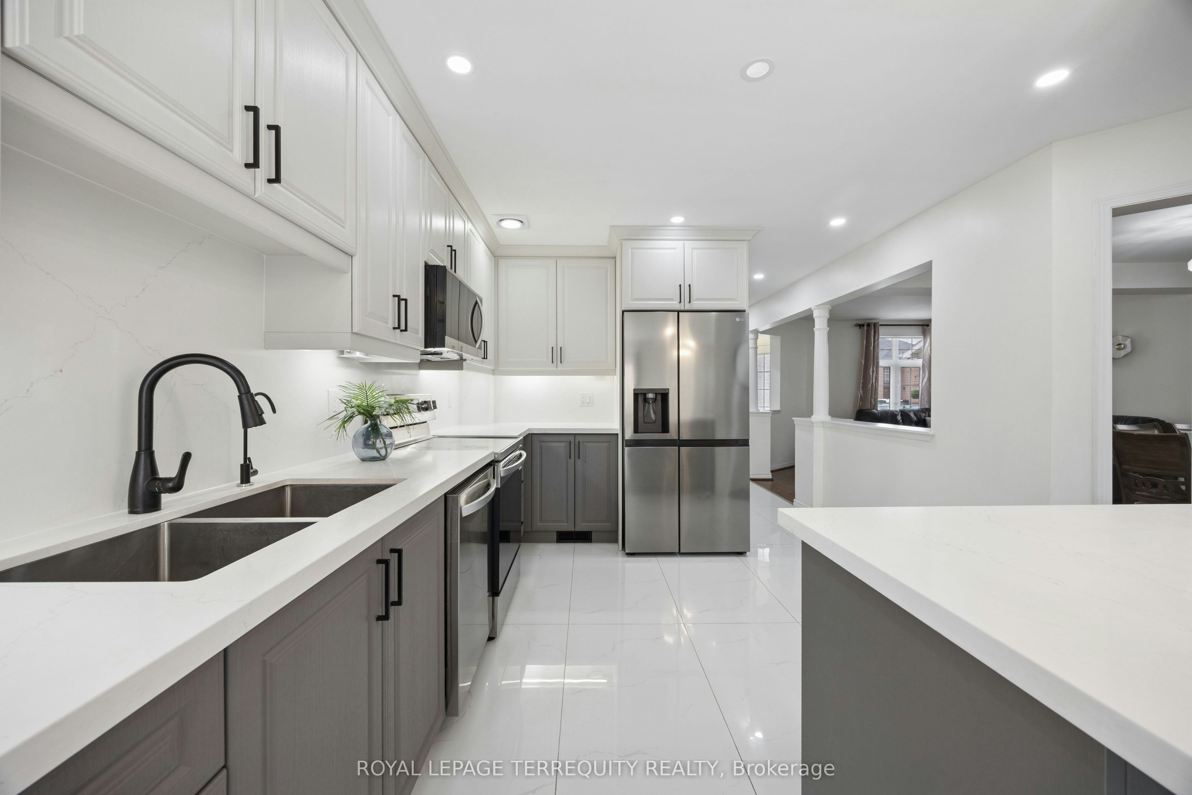 7339 Black Walnut Trail, Mississauga, ON, L5N 7M3 - 13