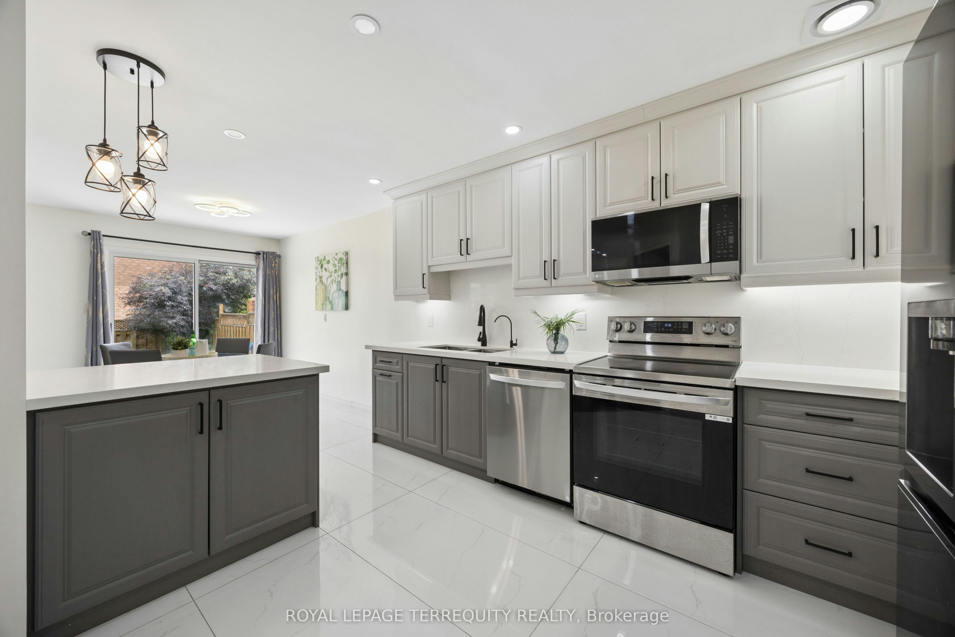 7339 Black Walnut Trail, Mississauga, ON, L5N 7M3 - 15