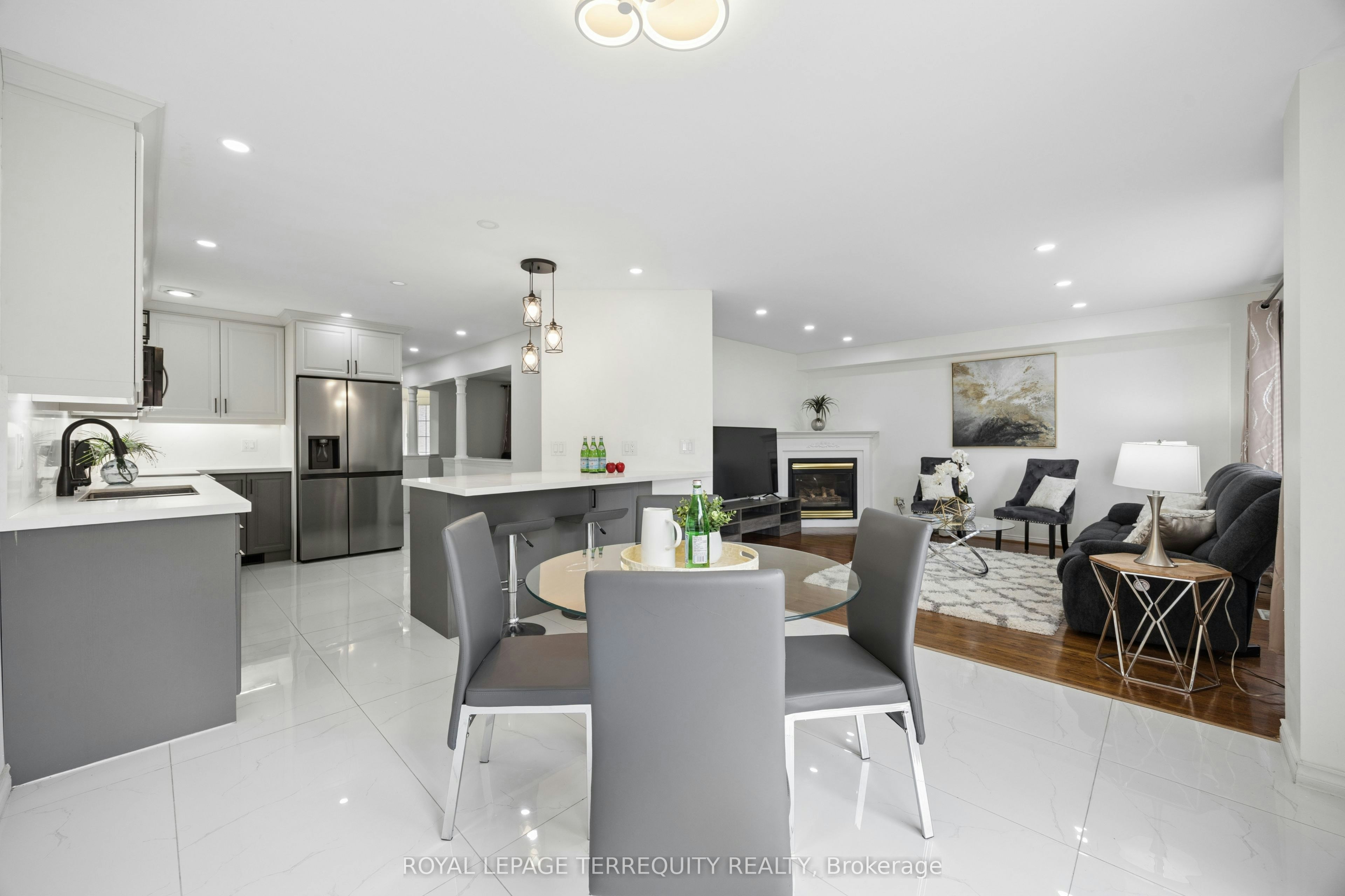 7339 Black Walnut Trail, Mississauga, ON, L5N 7M3 - 11
