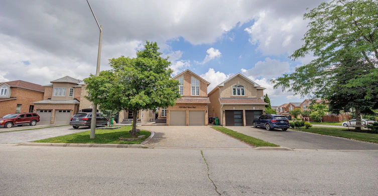 7339 Black Walnut Trail, Mississauga, ON, L5N 7M3 - 38