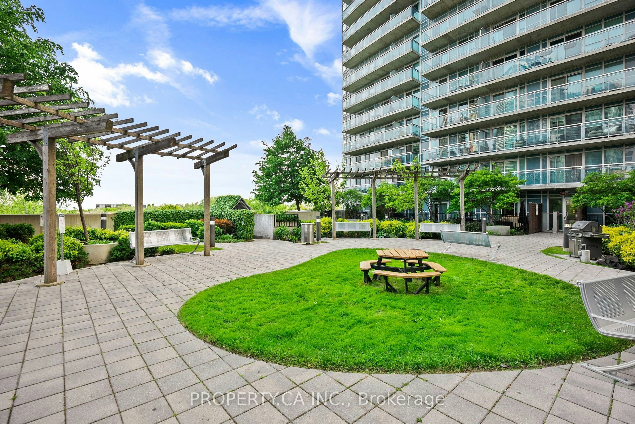 2032-165 Legion Road, Toronto, ON, M8Y 0B3 - 39