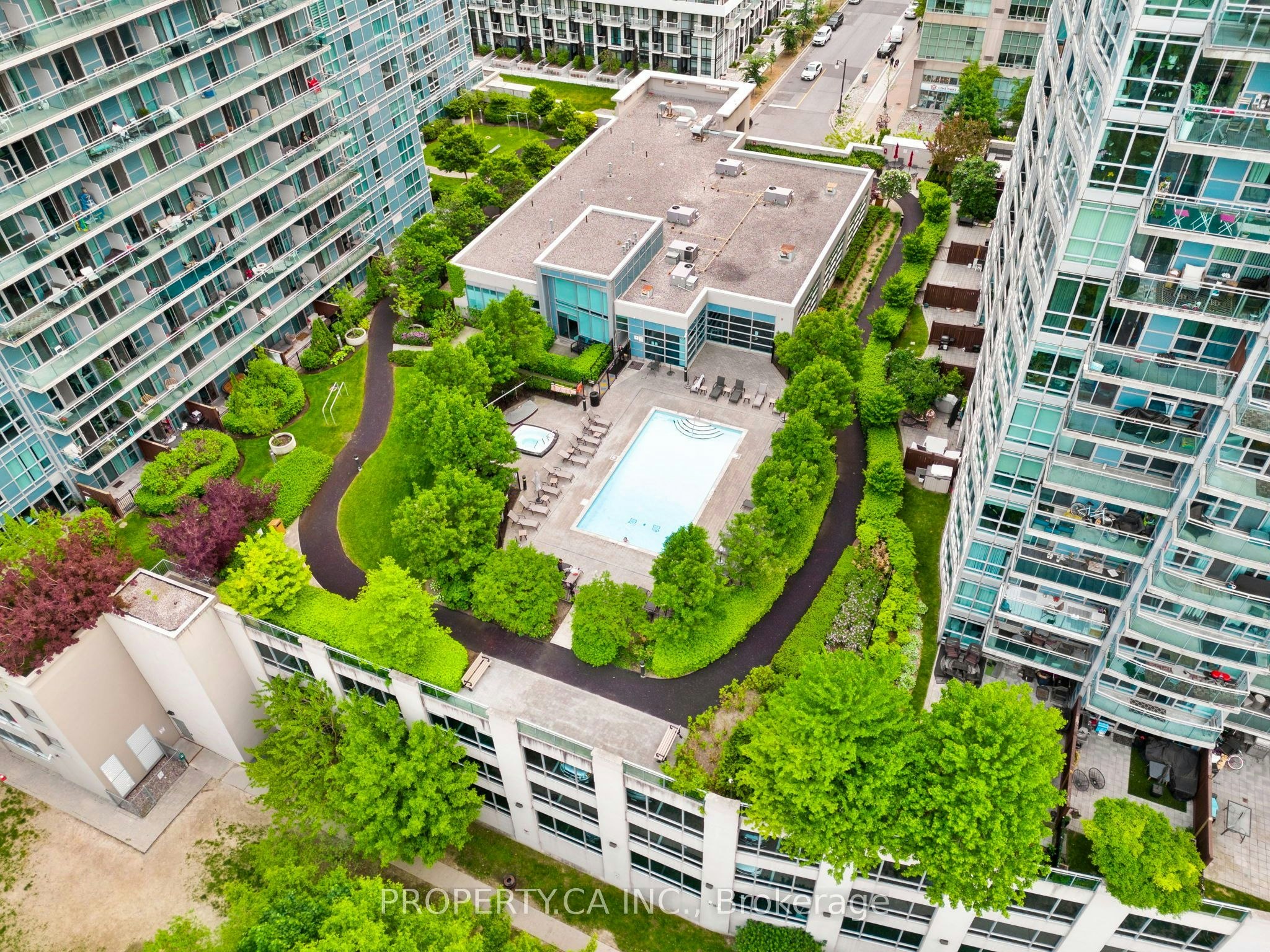 2032-165 Legion Road, Toronto, ON, M8Y 0B3 - 37