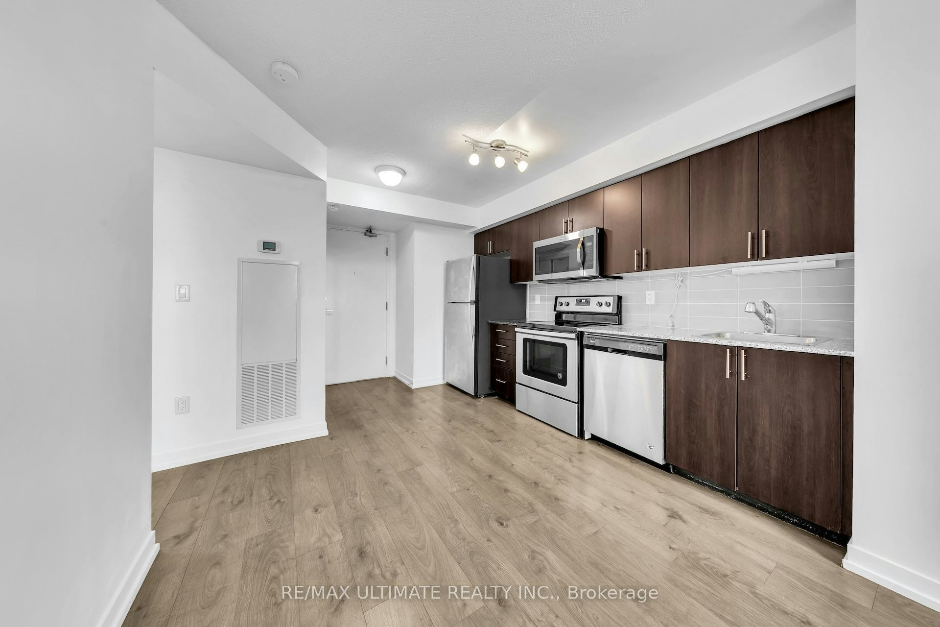 1709-1420 Dupont Street, Toronto, ON, M6H 0C2 - 15