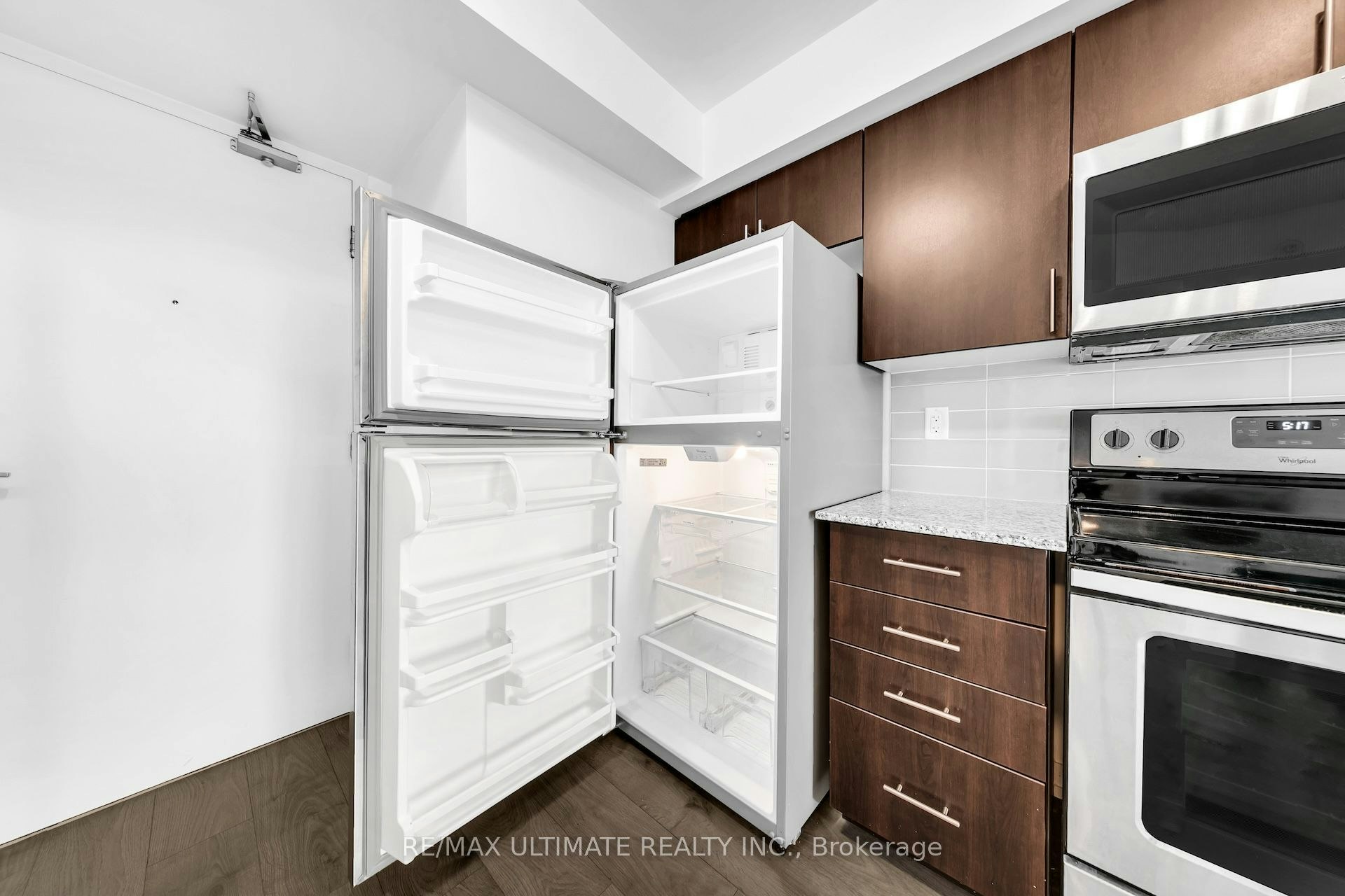 1709-1420 Dupont Street, Toronto, ON, M6H 0C2 - 12