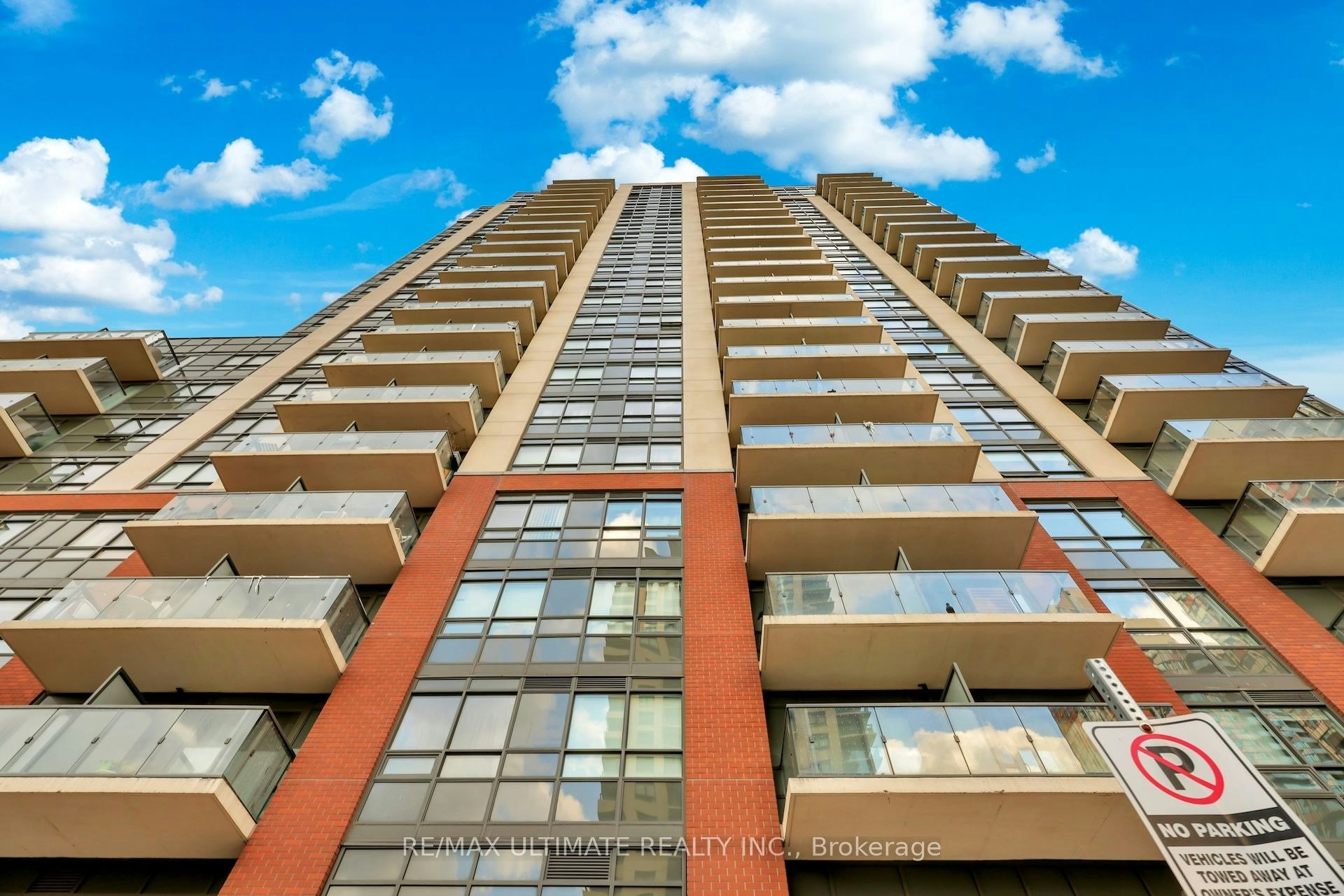 1709-1420 Dupont Street, Toronto, ON, M6H 0C2 - 2