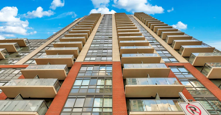 1709-1420 Dupont Street, Toronto, ON, M6H 0C2 - 2