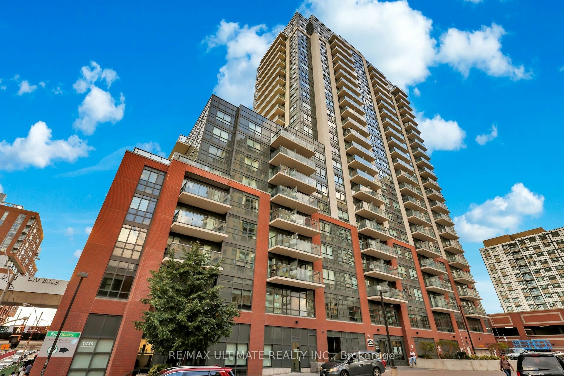 1709-1420 Dupont Street, Toronto, ON, M6H 0C2