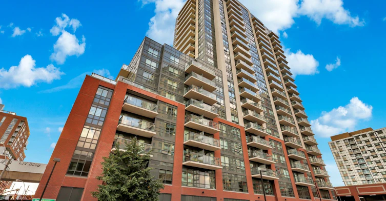 1709-1420 Dupont Street, Toronto, ON, M6H 0C2